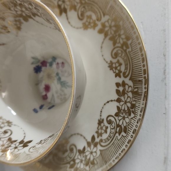 H&C Selb Bavaria Heinrich & CO Tea Cup &Saucer Gold pink Blue Flowers - Picture 6 of 9